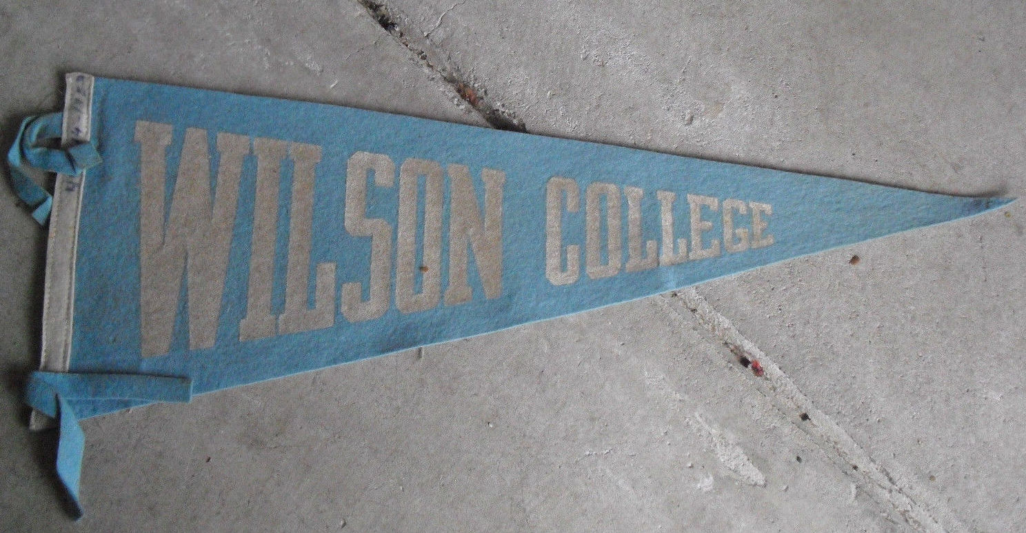 Wilson College The Intercollegiate Registry of Academic Costume