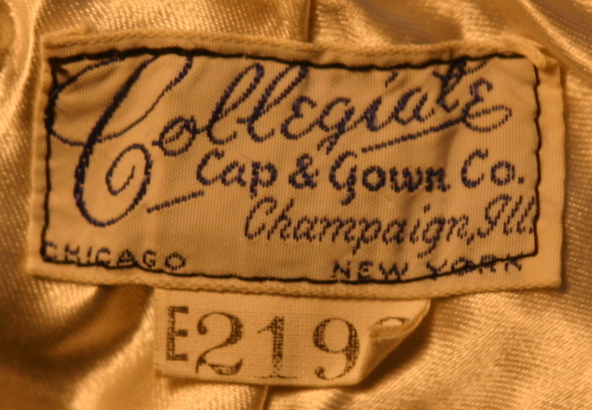 Collegiate hood label Collegiate hood label