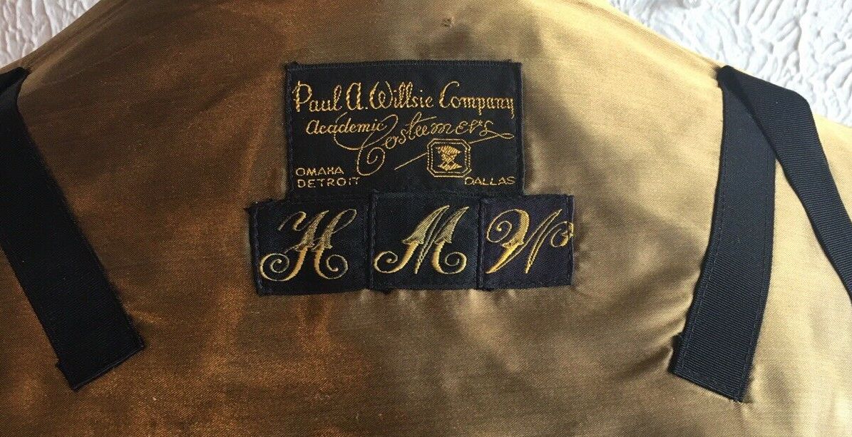 Willsie gown label Willsie gown label